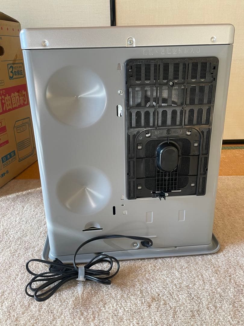 トヨトミ 石油ファンヒーター LC-320 ストーブ TOYOTOMI