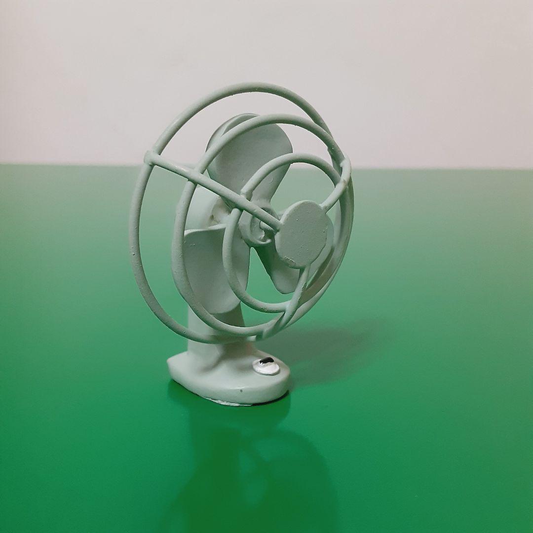 コンコンブル　カニ　バケツ　扇風機