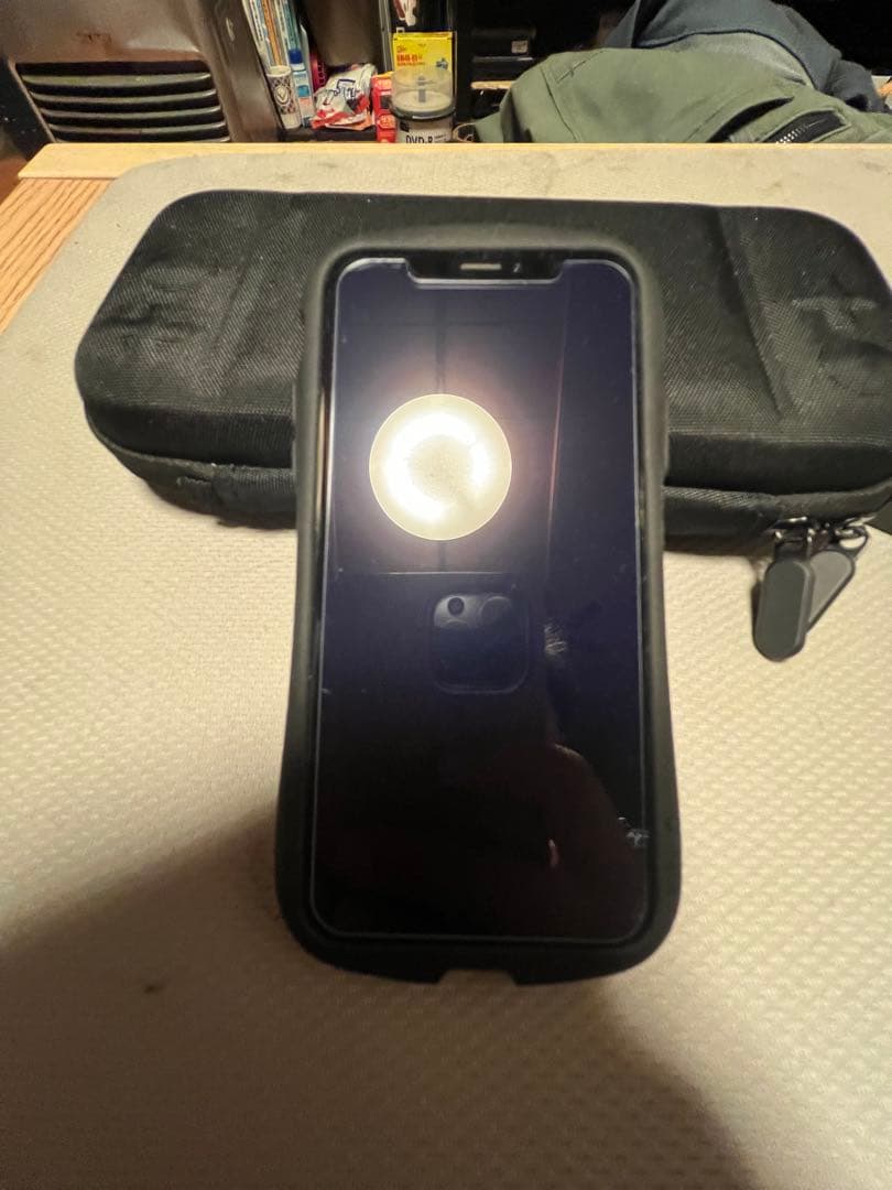 Apple iPhone X ホワイト 5.8インチ 本体