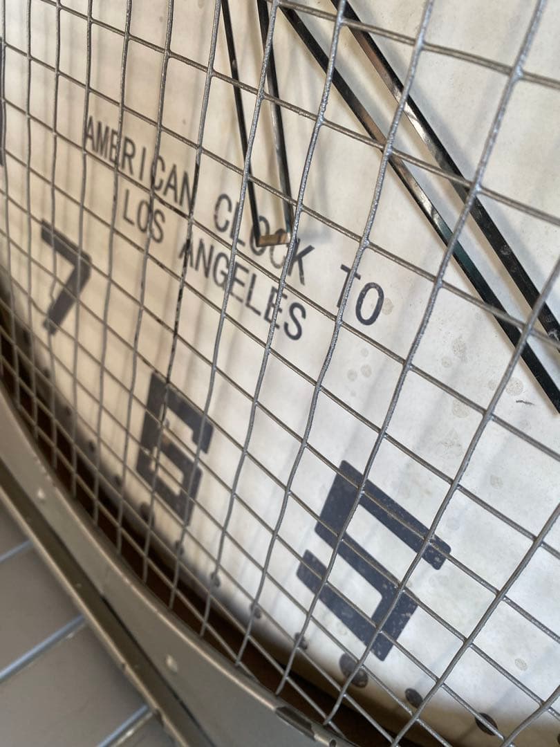 掛時計　ヴィンテージ　特大掛時計　鉄製　メッシュ