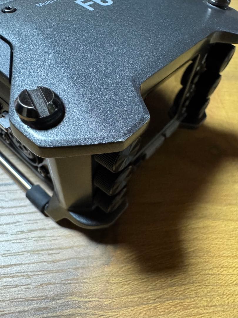 ZOOM F6 マルチトラックフィールドレコーダー