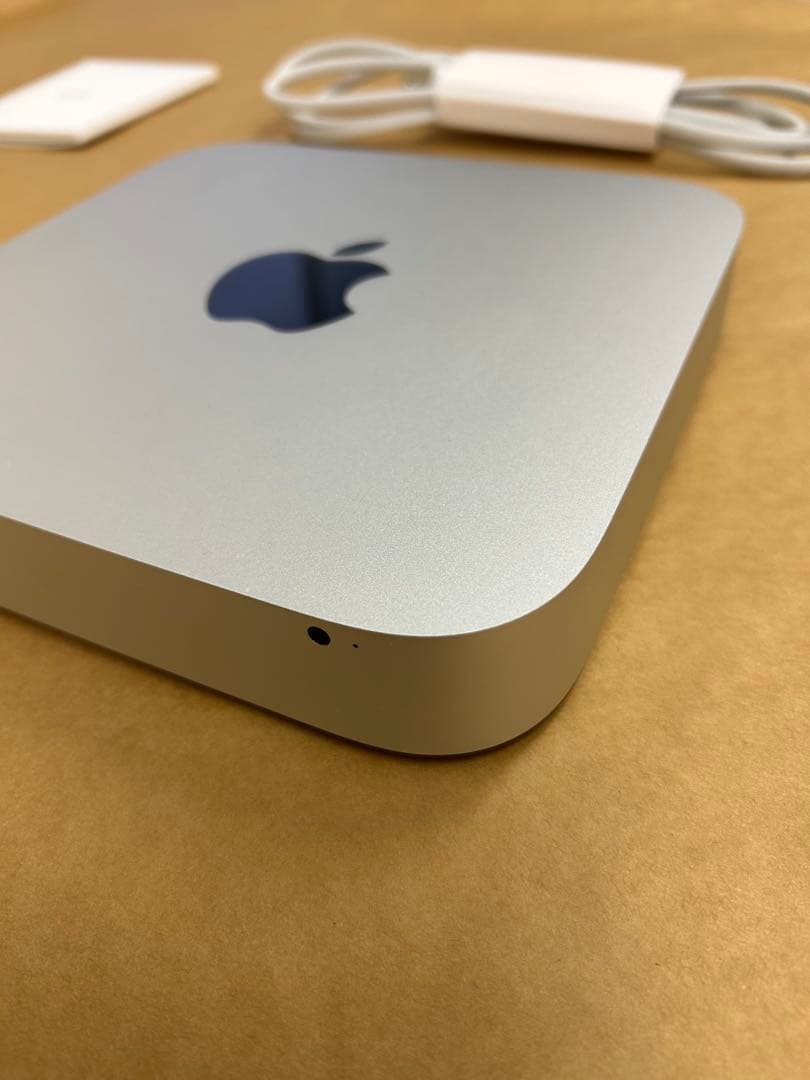 Apple Mac mini シルバー 本体と付属品