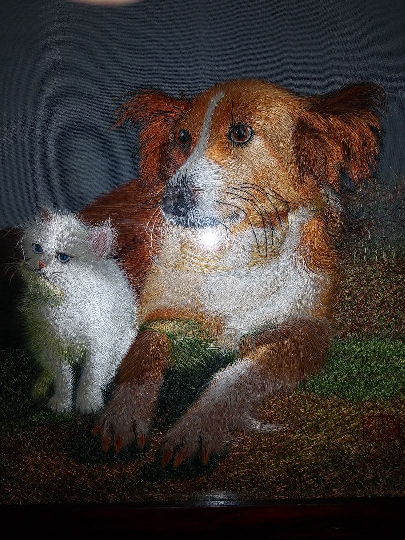 両面刺繍　縦長方形　犬と猫　中国工芸品　置物　NO.548