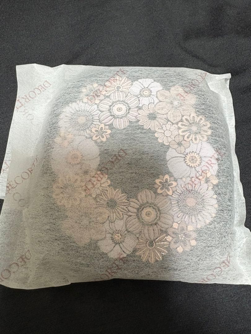 DECORTE Eternal Bloom アイシャドウ　化粧下地