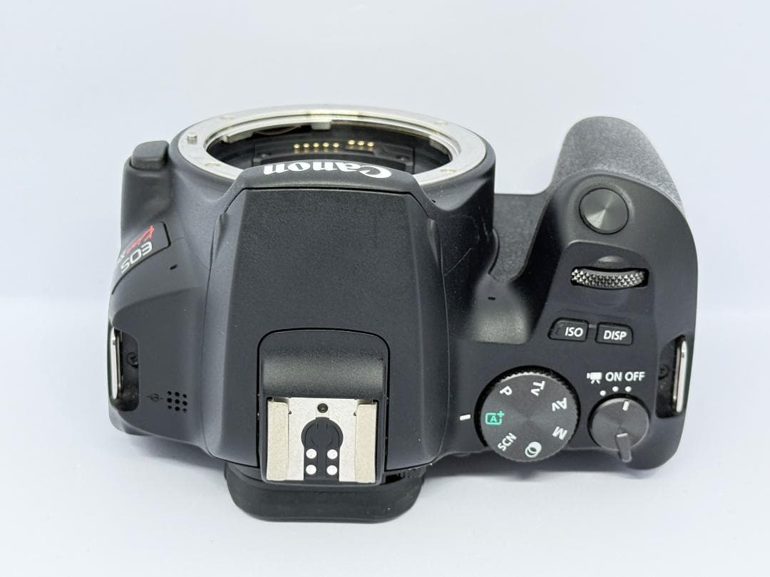 ⭐️Canon EOS Kiss X10 一眼レフカメラ⭐️