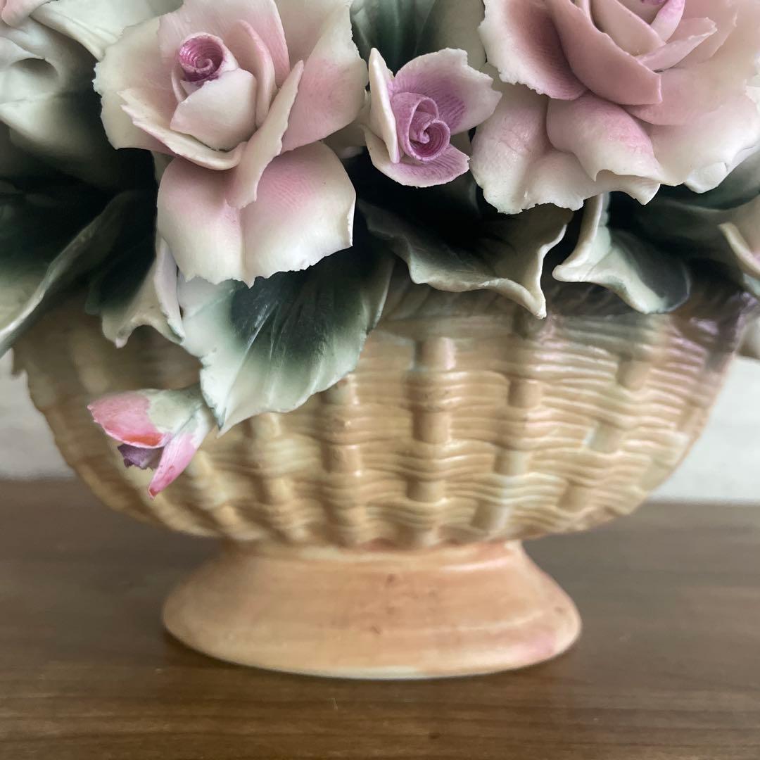 カポディモンテ 陶花　イタリア製　華やか　【現地引渡し】