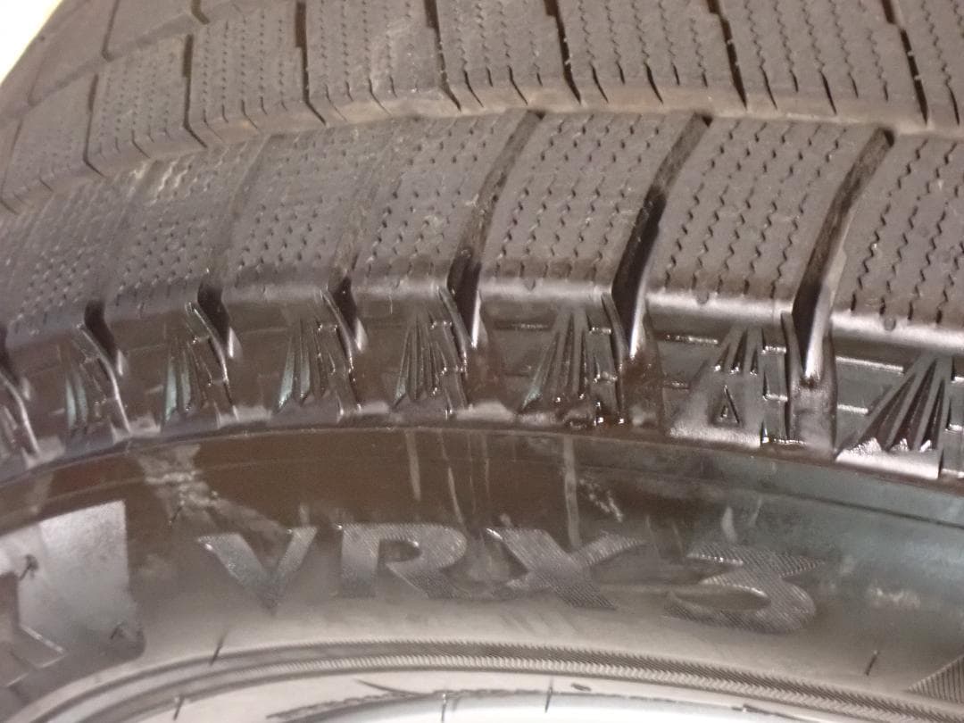 ヤリスクロス 純正 16インチ スタッドレスタイヤ 4本・60系プリウス使用可