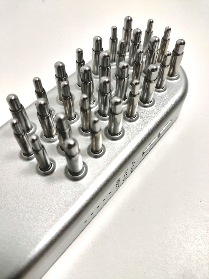 サロニア EMS リフトブラシ 電気ブラシ 美顔器 リフトアップ エイジング