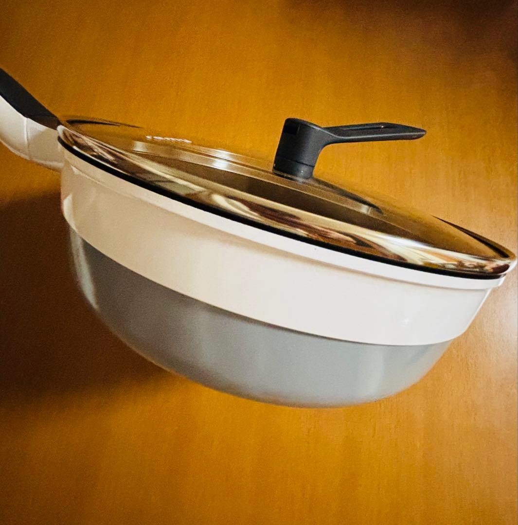 【新品未使用】レミパンプラス IH • ガス火 対応 24cm 深型 ホワイト