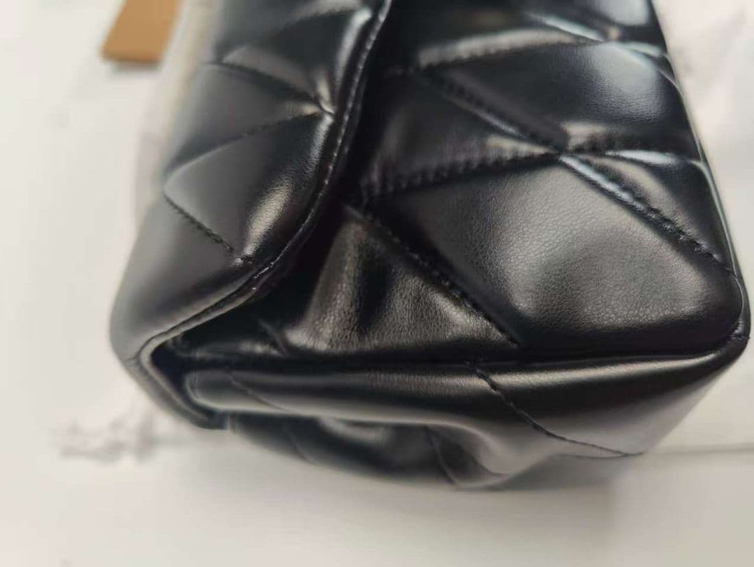 COACH コーチタビー ショルダー 26キルティング Cマークゴールド