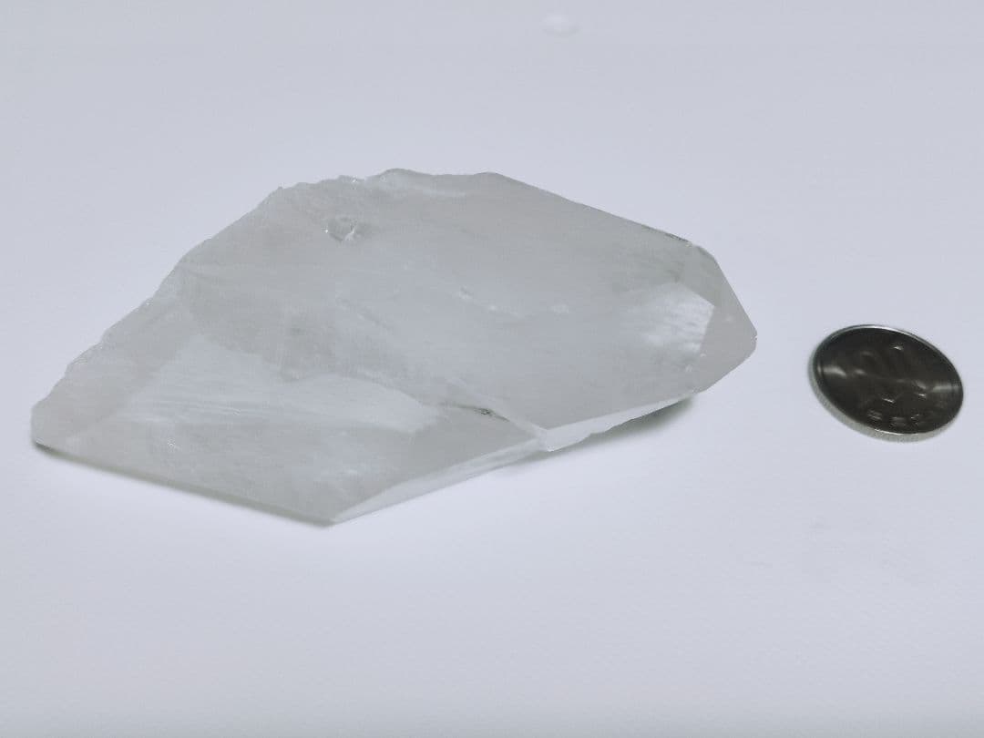 パワーストーン　天然石　水晶　一本剣　レインボー他　149g　No.825