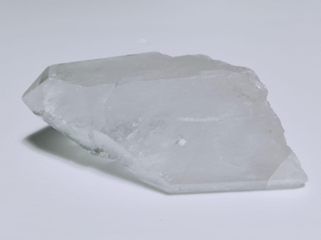 パワーストーン　天然石　水晶　一本剣　レインボー他　149g　No.825