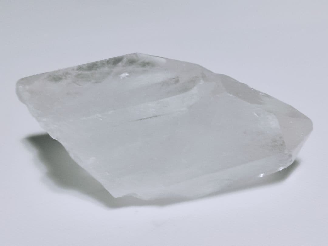 パワーストーン　天然石　水晶　一本剣　レインボー他　149g　No.825