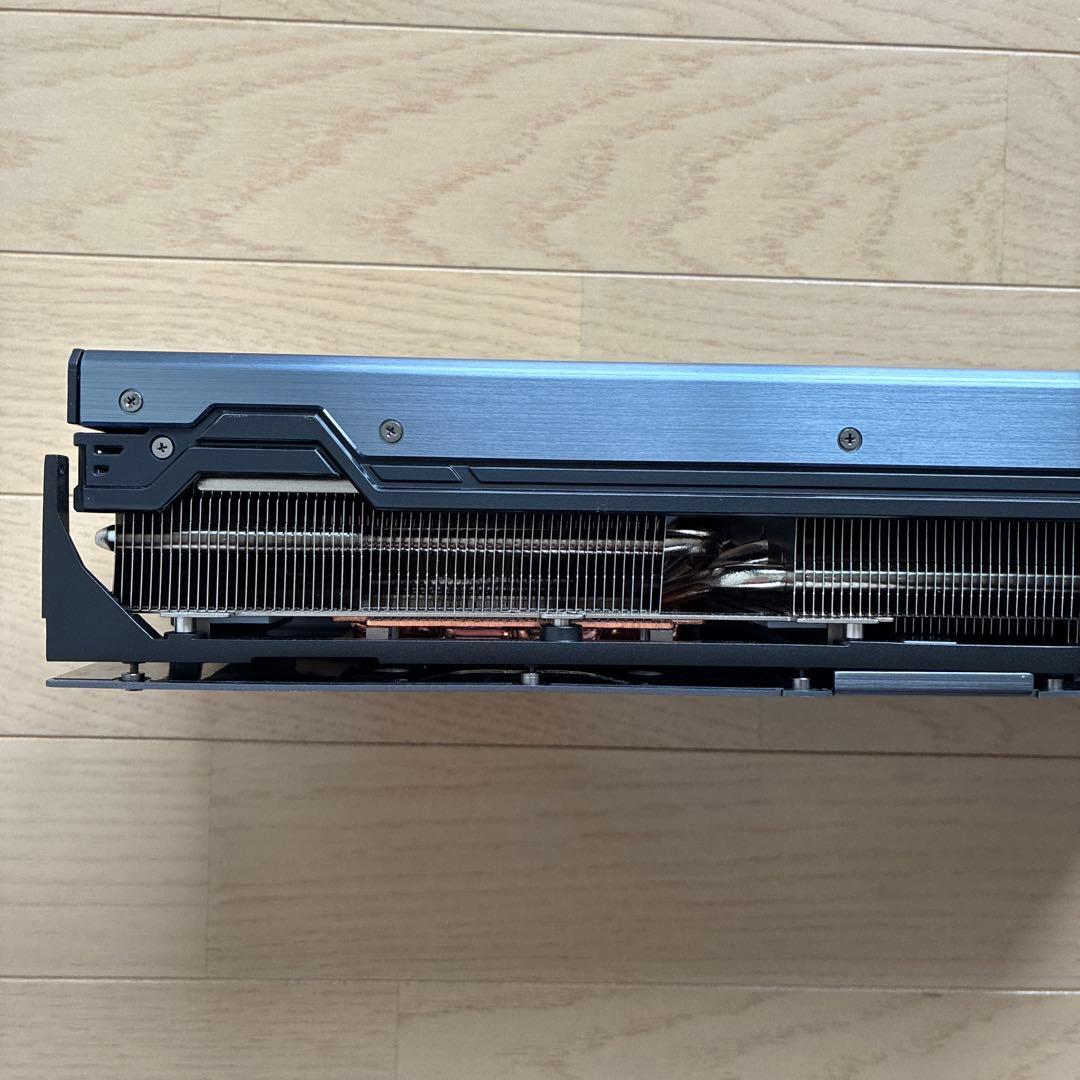 palit RTX 4090ヒートシンク　3連　ファン　LED バックプレート