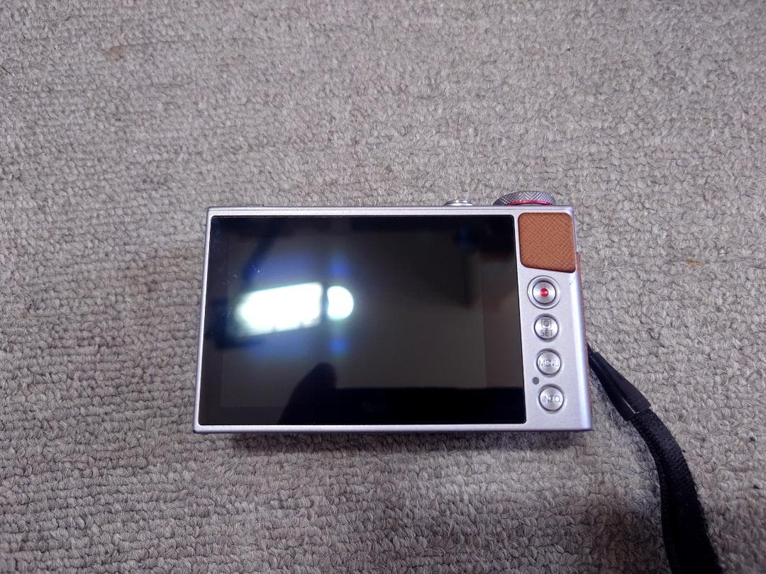 Canon PowerShot G9 X 本体と付属品（mini)