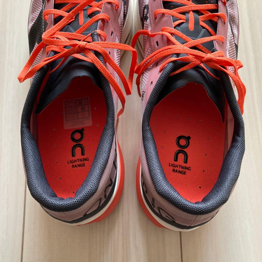 （美品）on クラウドブームエコー3 28cm