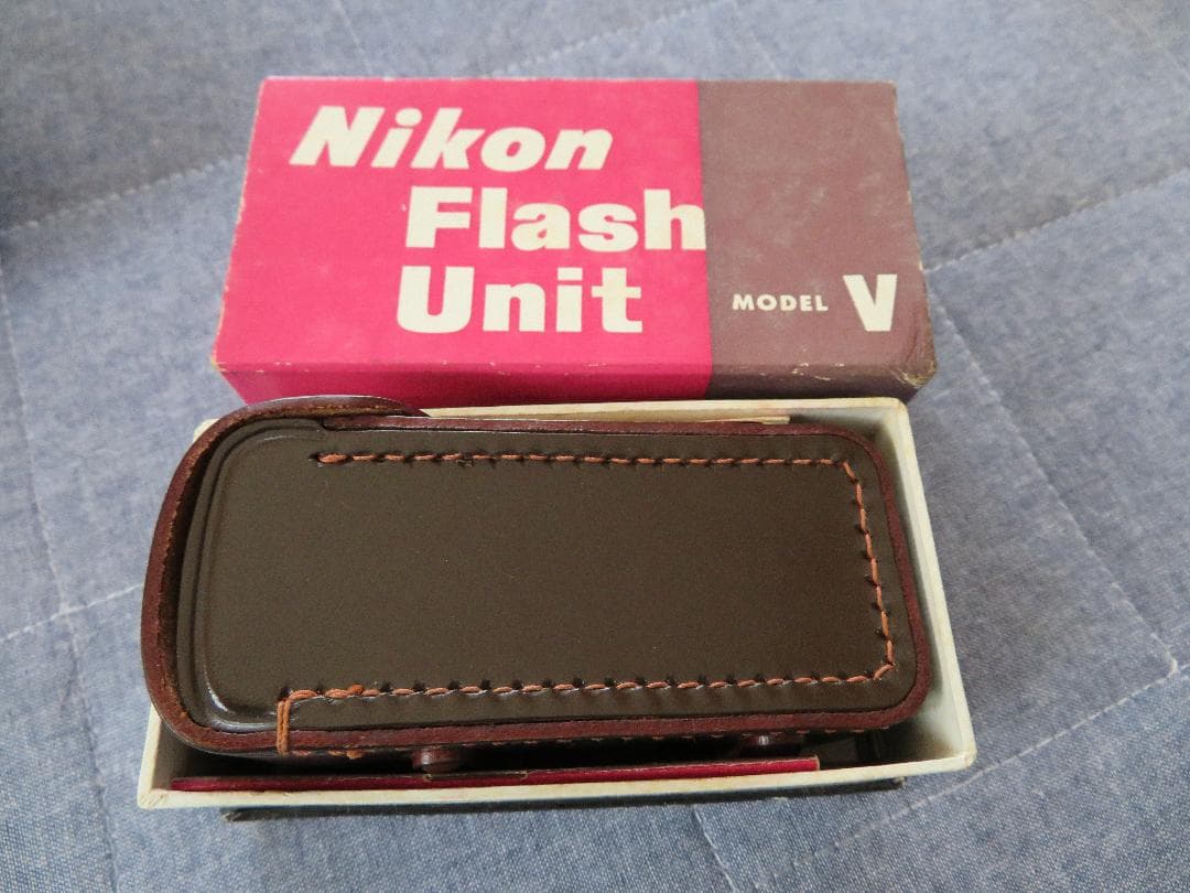Nikon　ニコン　F　一眼レフ　箱あり　説明書あり　ジャンク品