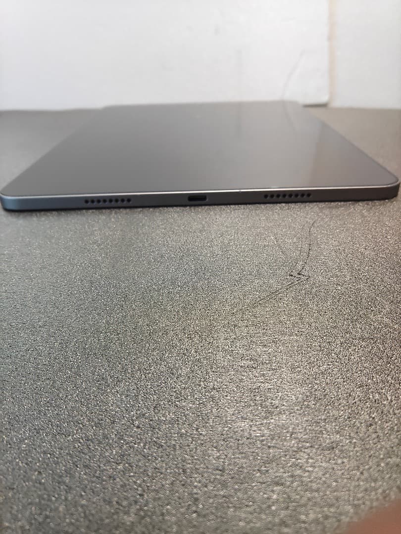 iPad Pro 11インチ 第4世代 128GB SmartKeyboard