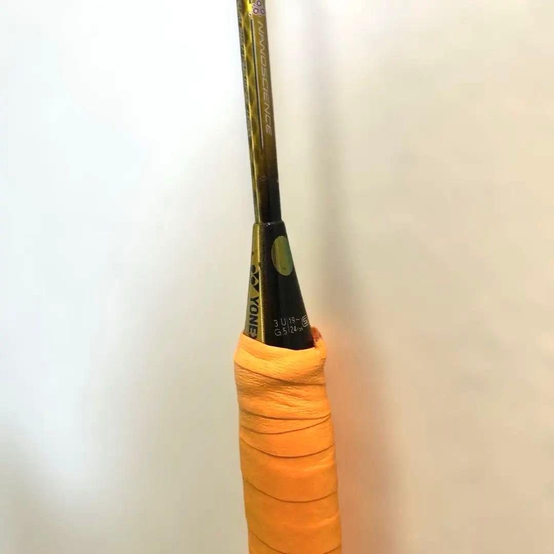 ナノスピード８０００　ヨネックス　バドミントンラケット