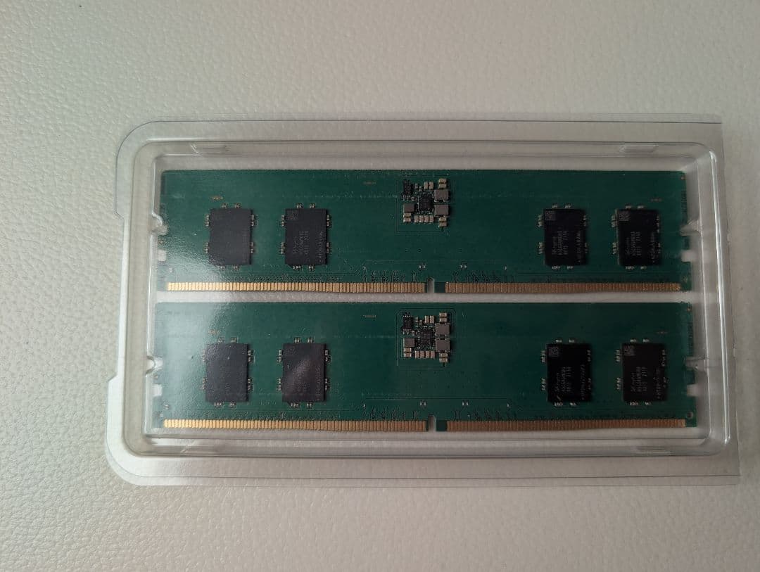 【DDR5】SKhynix 8GB メモリ ✕2　PC5-4800B 16GB