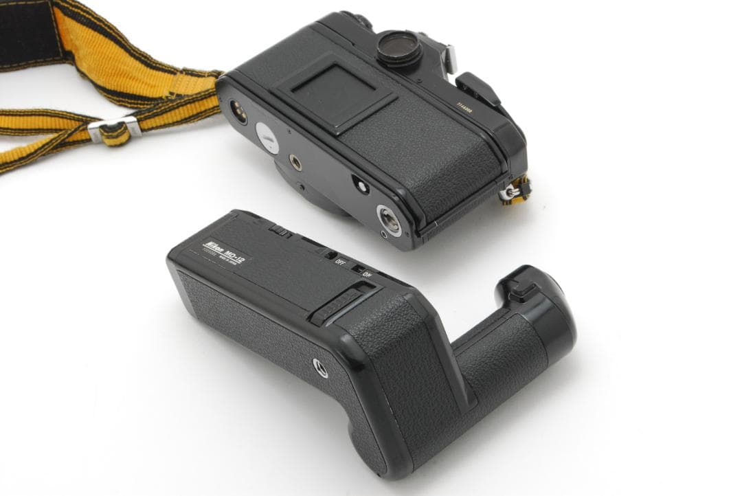 値下げ！〈美品＋〉Nikon FE2 35mmカメラ MD-12モータードライブ