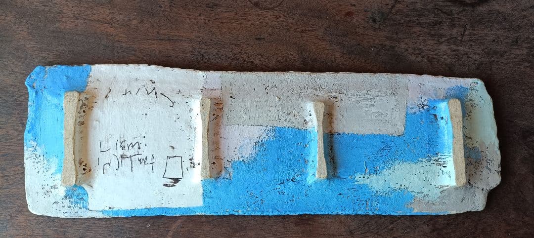 東恩納美架さんの長皿　沖縄　やちむん