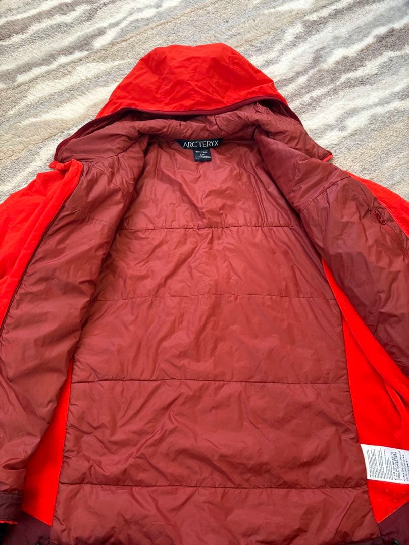 ARC'TERYX Atom Hoodie Sサイズ