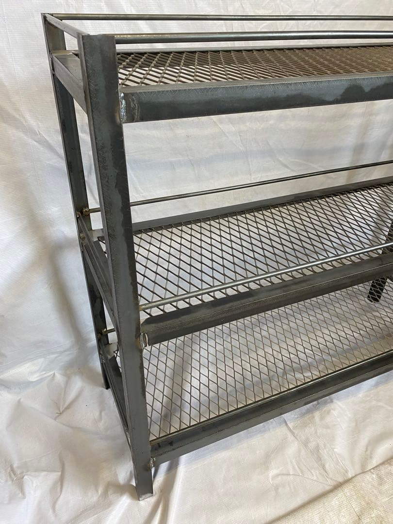 アイアンシェルフ　アイアンラック　スチールラック　植物棚　多肉植物