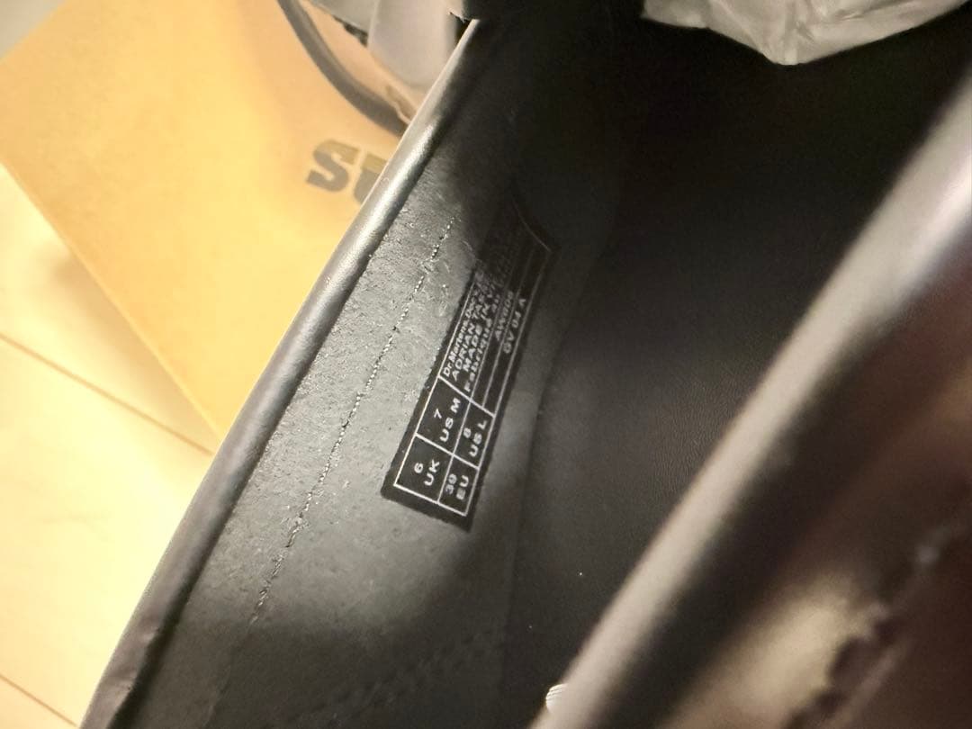 Dr. Martens ADRIAN タッセル ローファー