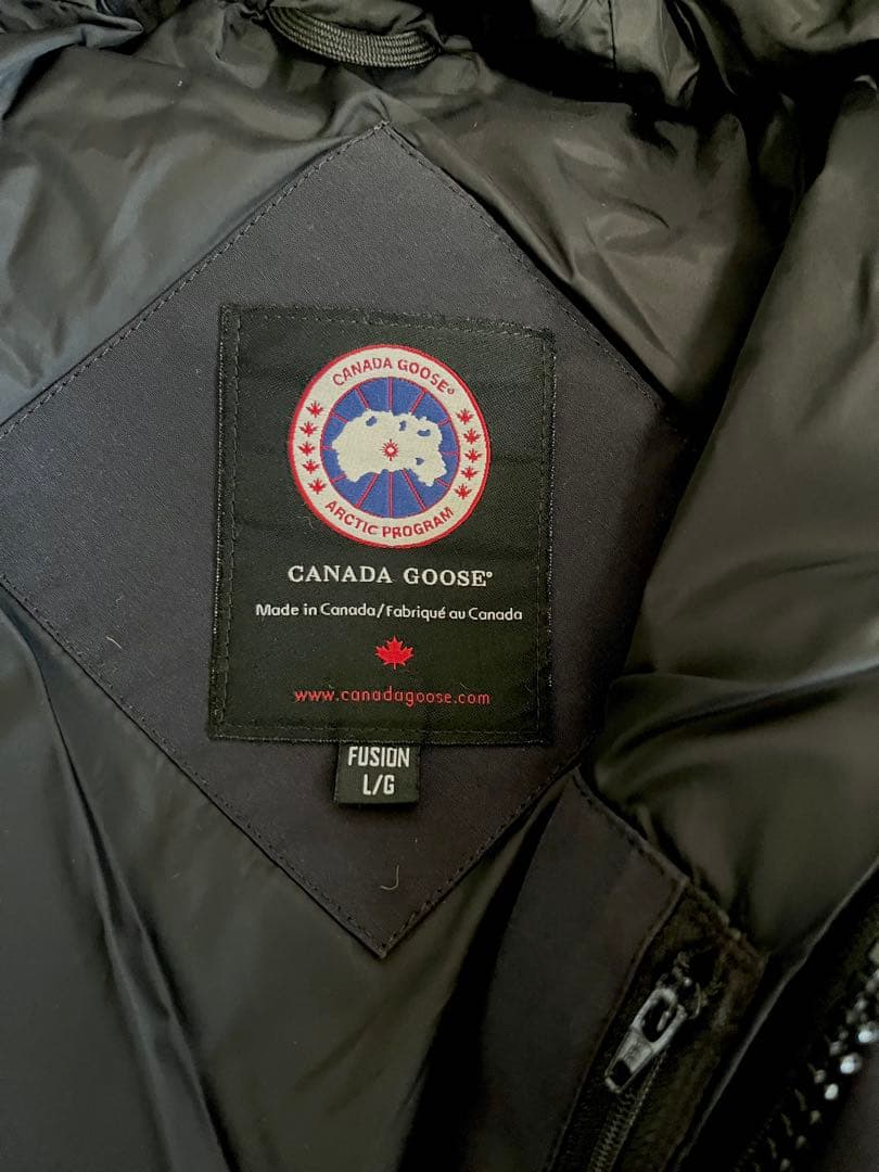 カナダグース　ダウンジャケット　Lサイズ