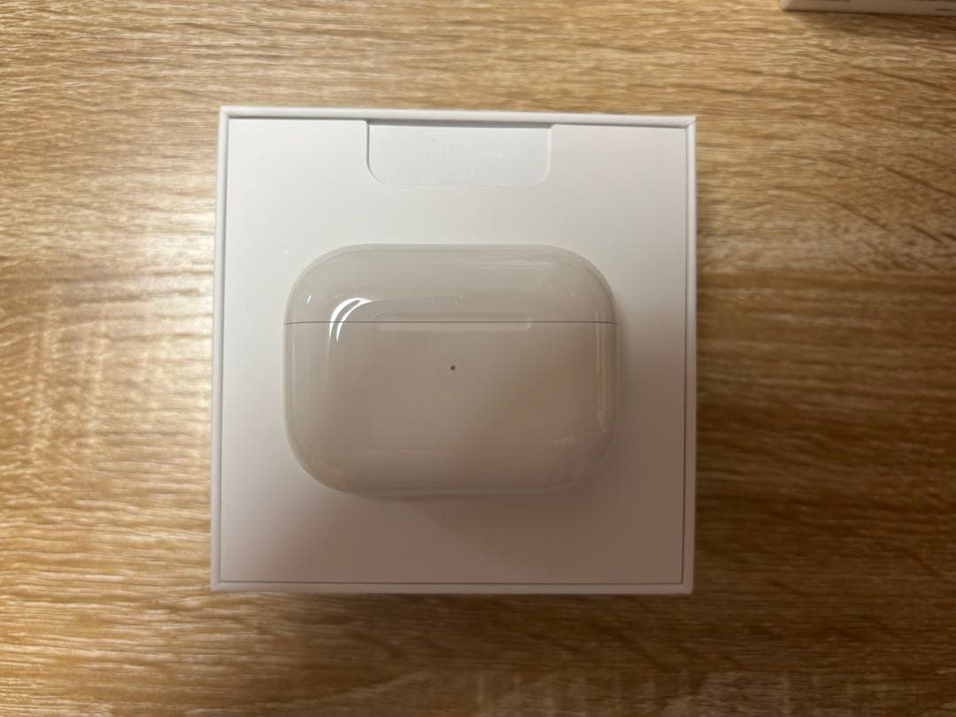 AirPods Pro2 本体 充電ケース付き ケーブル付き