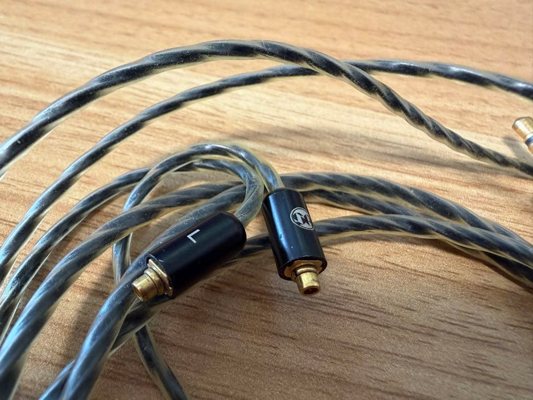 SHURE SE535 LTD + Universe Pro リケーブル