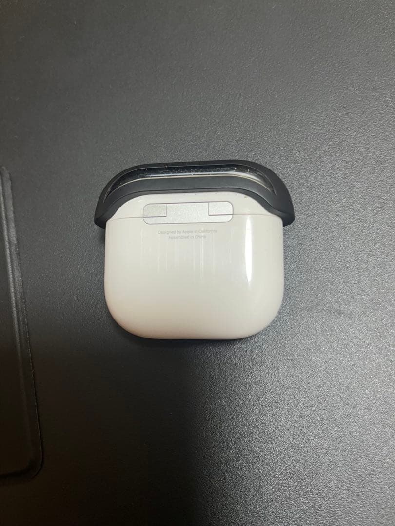 AirPods4 ノイズキャンセリング版