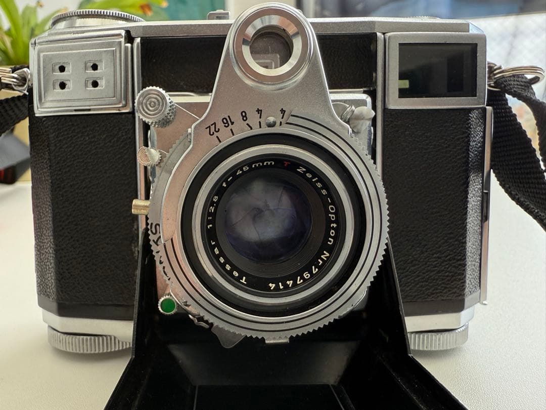 (美品)Zeiss Ikon Contessa 35mm フィルムカメラ