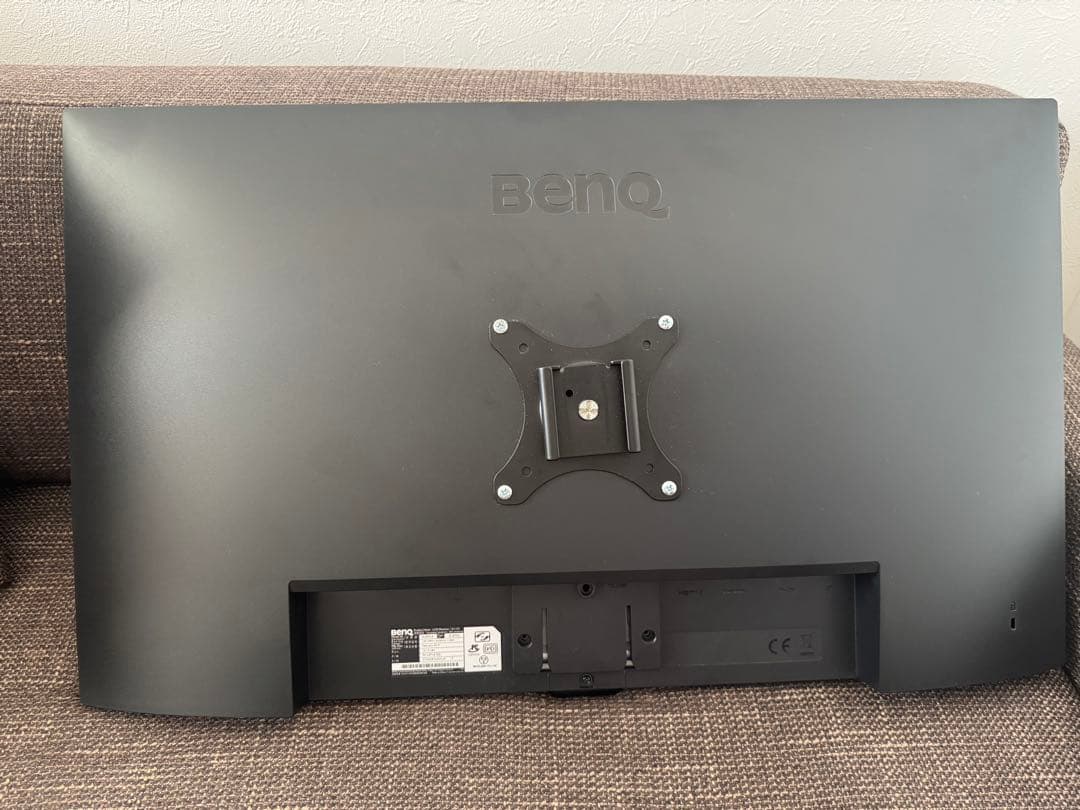 ［むぅめるく］BenQ el2870uモニター　4k 60fps 土台なし