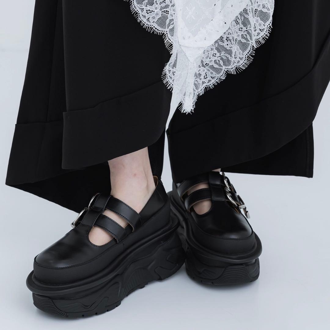 【TOGA PULLA/トーガプルラ】 AJ1316/メリージェー ン