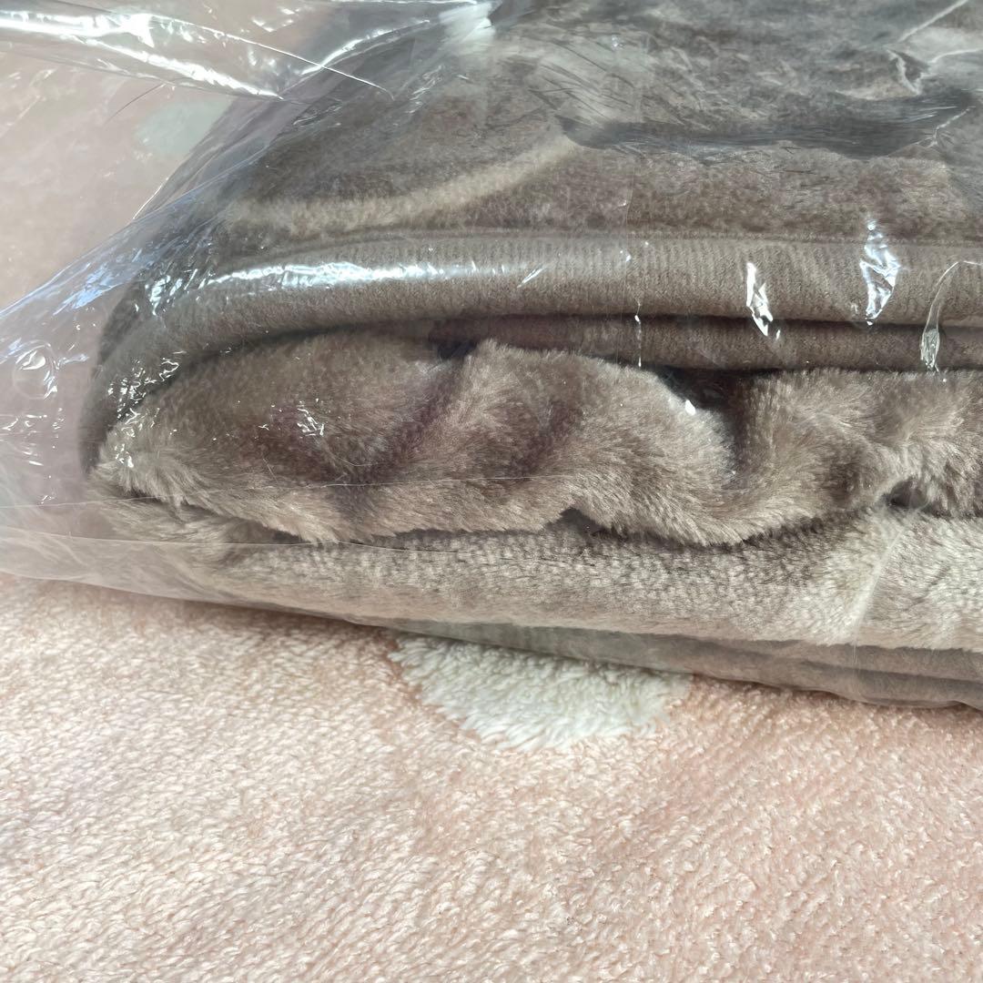 【新品未使用】ディズニー 合わせ毛布 ベージュ シングル 2セット