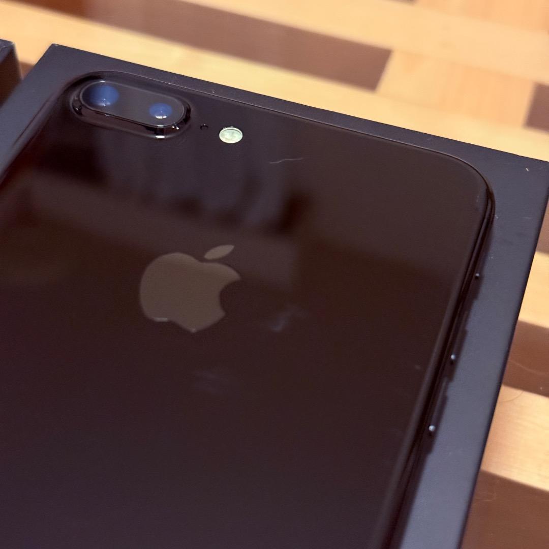 Apple iPhone7plus 256GB ジェットブラック