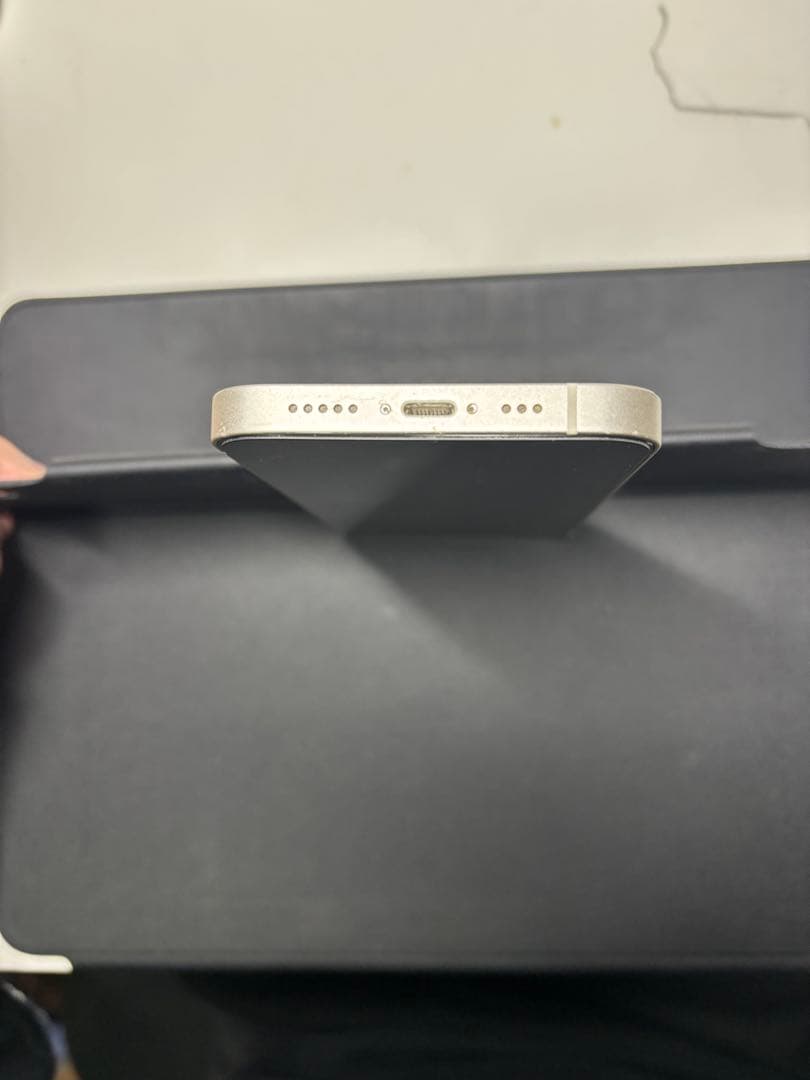 Apple iPhone 13 128gb スターライト