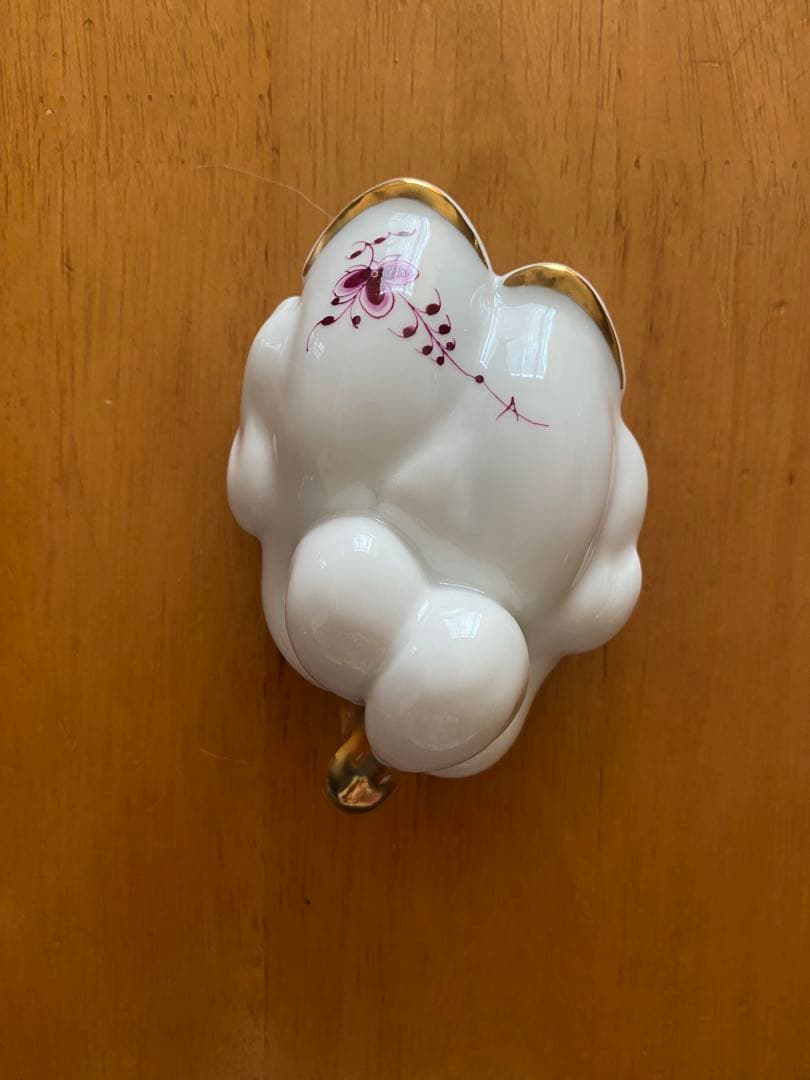 ロイヤルコペンハーゲンフィギュリンバーガンディ