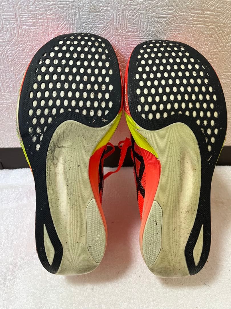 アシックス　メタスピードエッジパリ　27センチ　　　断捨離出品　即決購入求む❗️