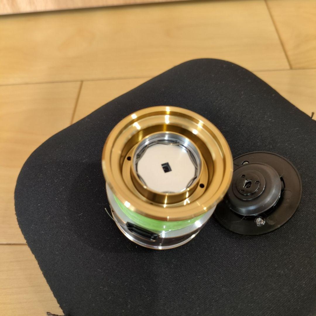 ブ*ち様 【未使用級品】20ルビアス ルビアス　LT3000-C リール　ダイワ