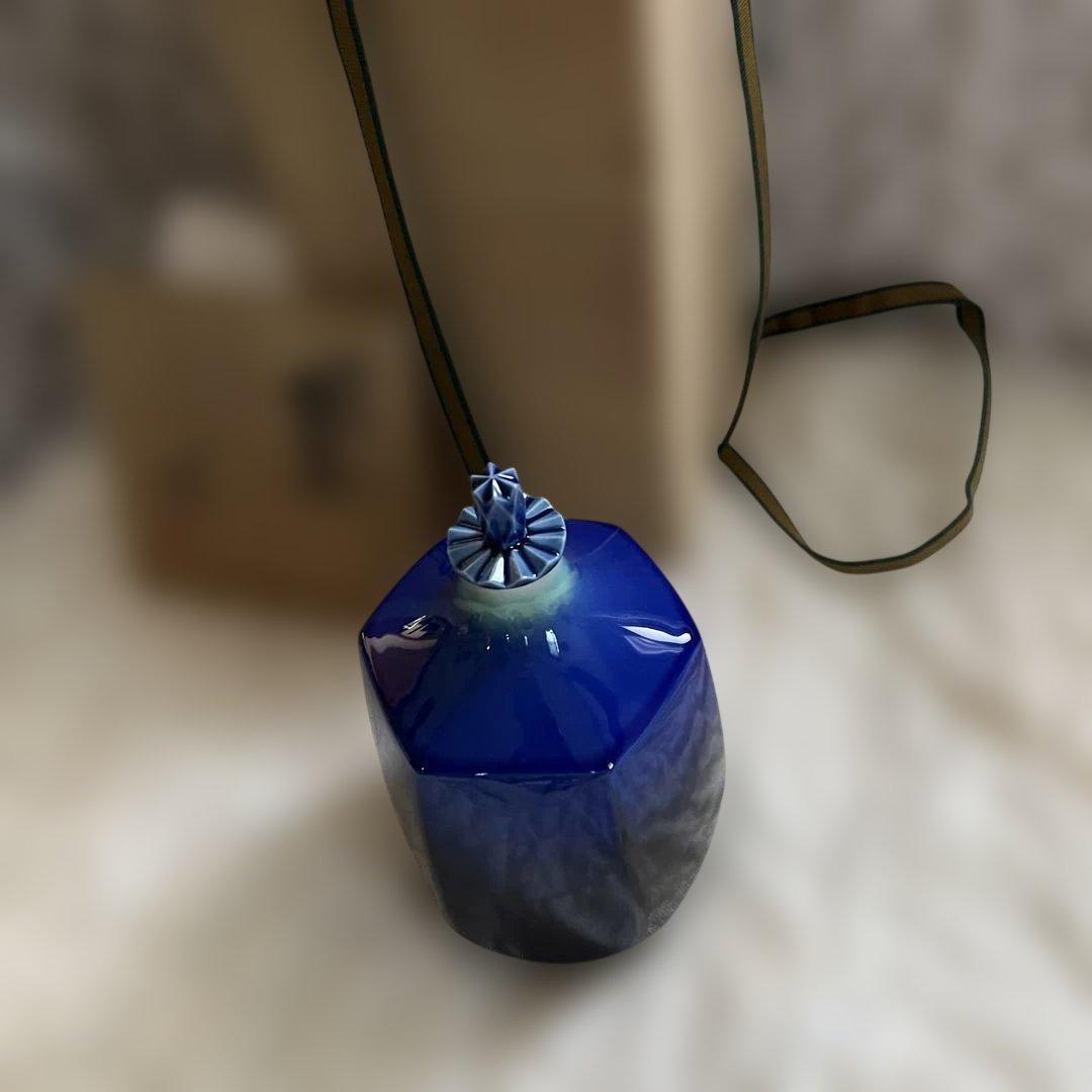 九谷　三代徳田八十吉　蓋付面取花入　青色陶器 蓋付き瓶 木箱付き