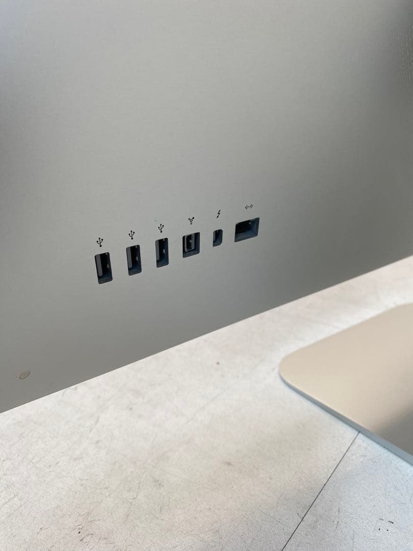 ディスプレイ・モニター本体 Apple Thunderbolt Display 27