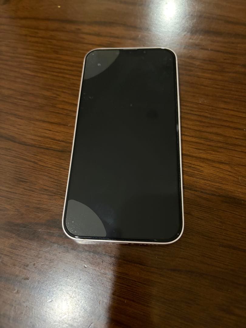 m*i様 Apple iPhone 13 ピンク 本体