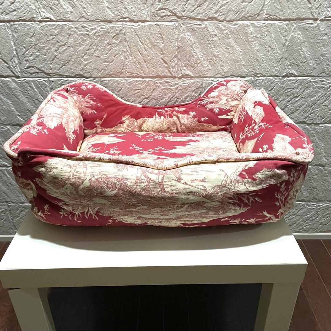 フランス産　高級　アンティーク調　犬・猫ペットベッド