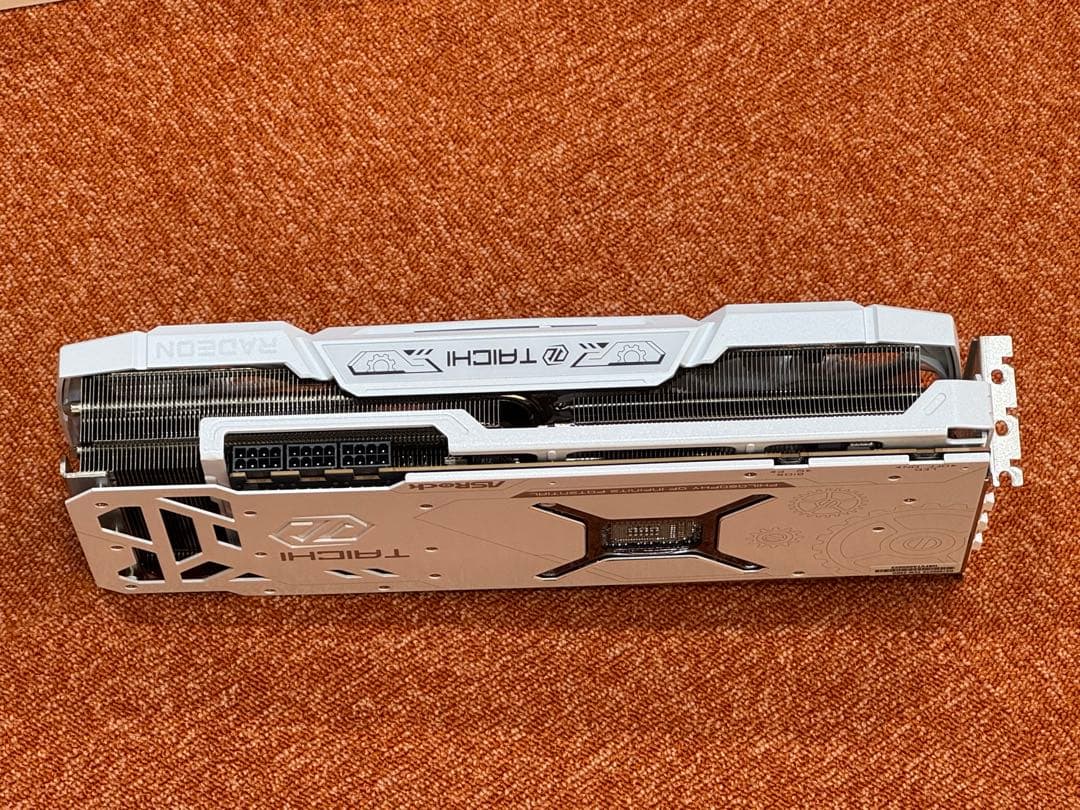 ASRock RX 7900 XTX 24GB ホワイト