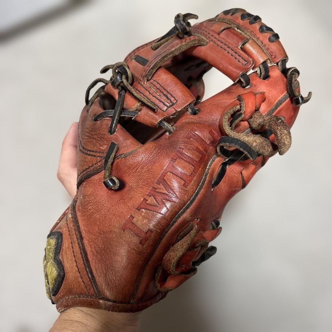 ほ*れ様 最安値❗️アンダーアーマー硬式用内野手グローブ 高校野球対応 UA軟式