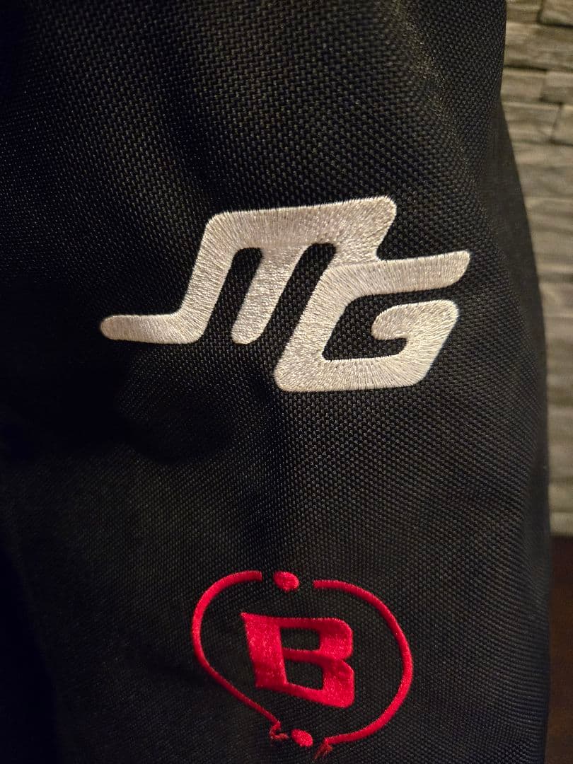 【限定300】三浦技研×BRIEFING キャディバッグ＋スタンド＋ヘッドカバー