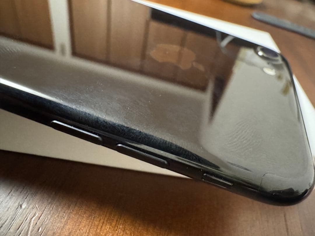 iPhone 7 128GB 純正バッテリー交換後未使用